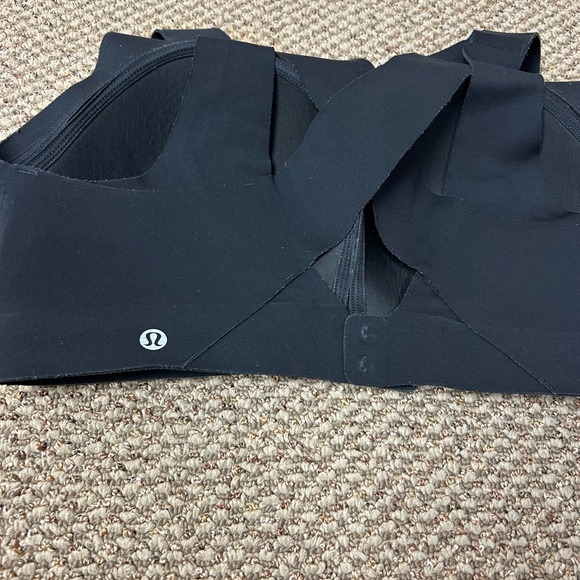 Lululemon Enlite Bra - Picture 6 of 8